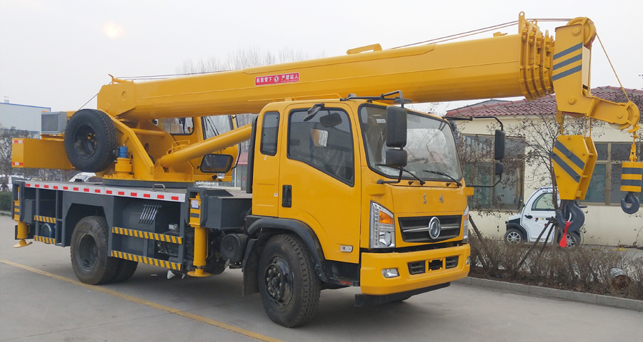 12噸吊車